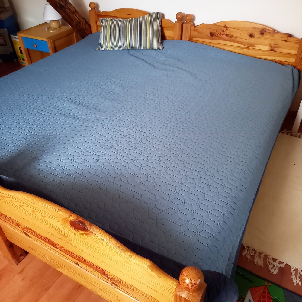 2 komplet lůžka 90 x 200 - cena za kus rám rošt matrace - 7