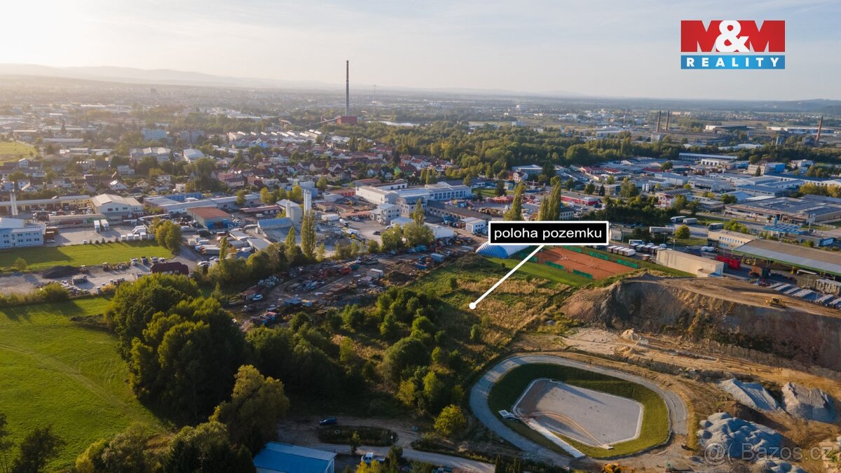 Prodej komerčního pozemku, 13000 m², Vráto - 7