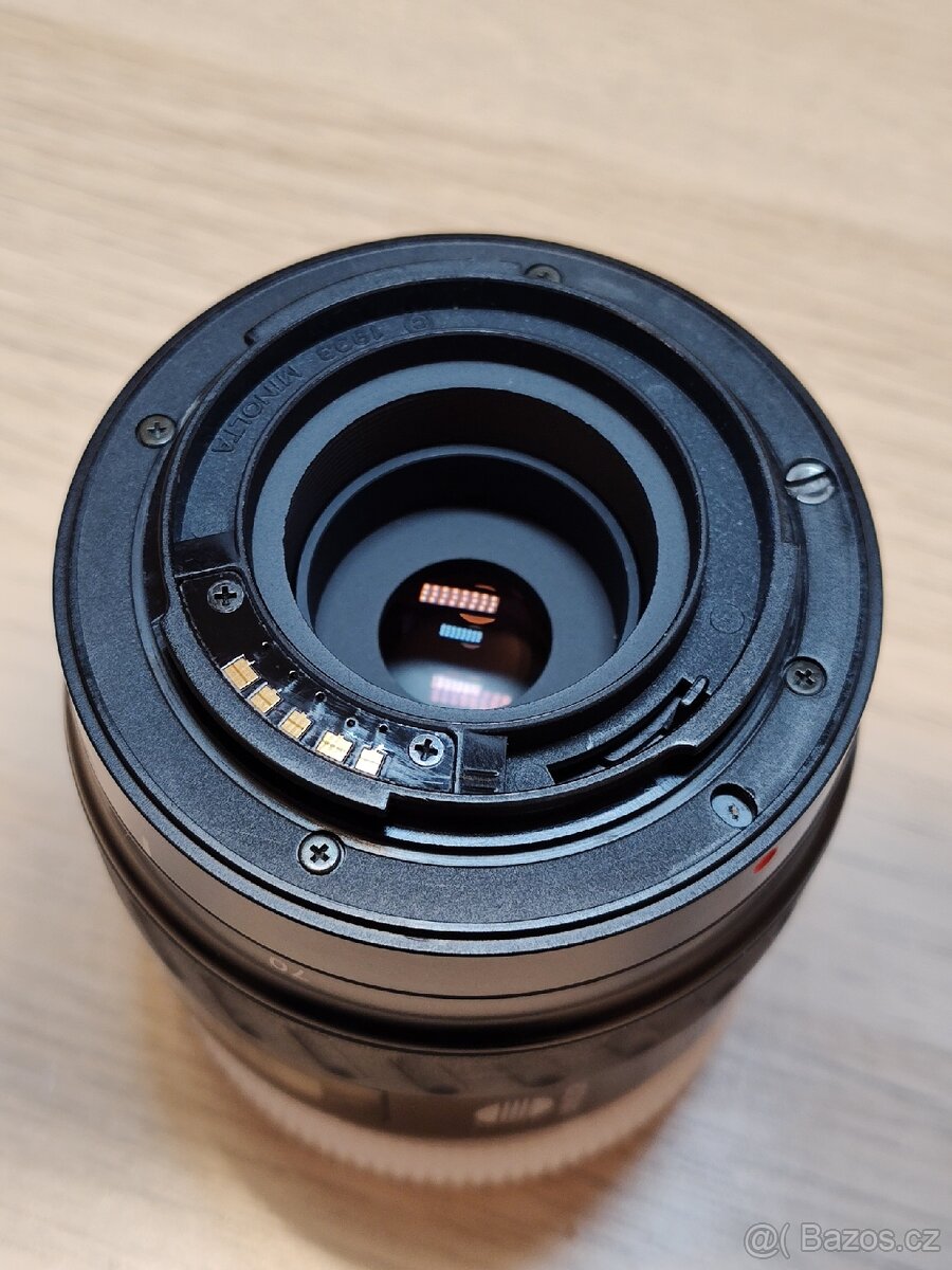 Minolta AF Zoom 35-70mm (A-mount) - 7