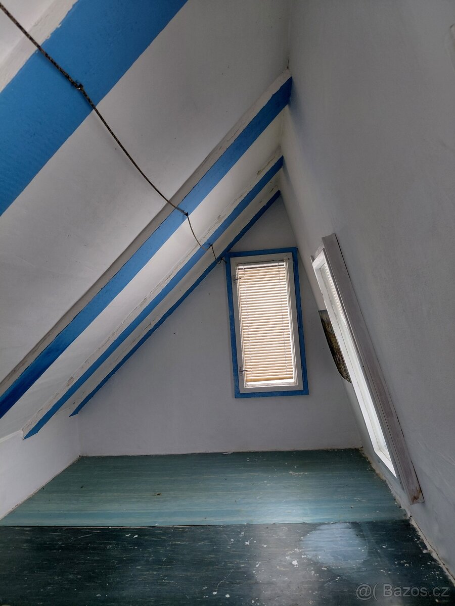 Zahrada s chatkou - 7