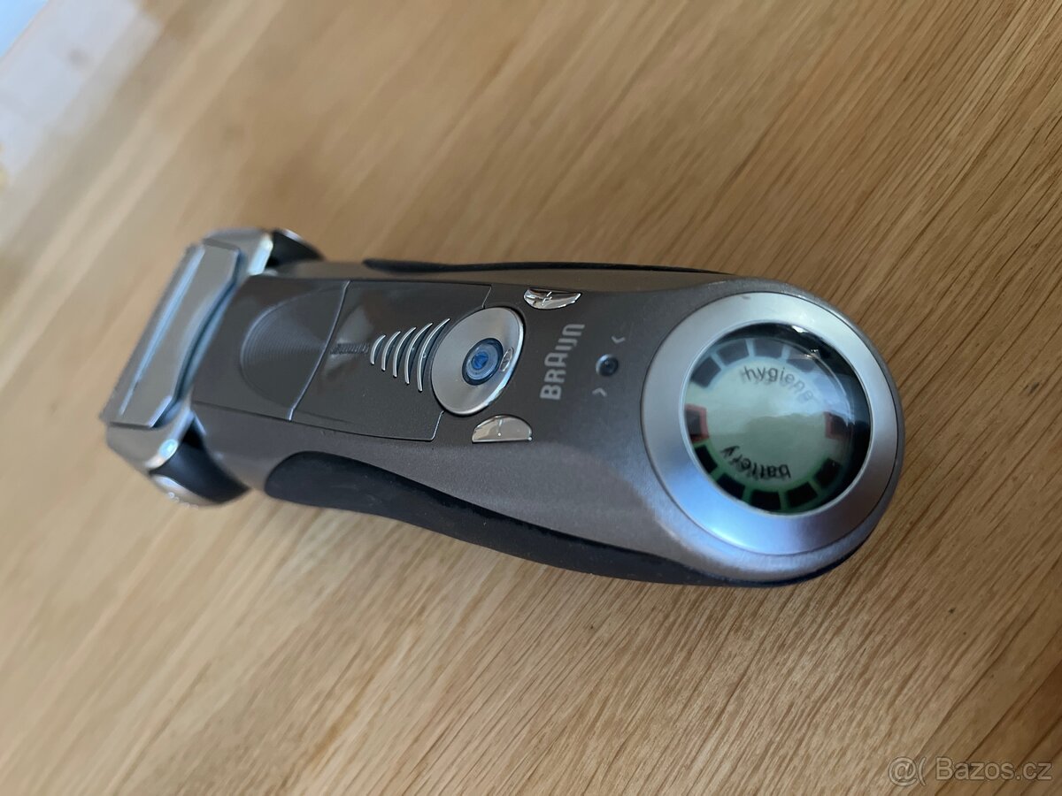 Holicí strojek Braun - cenu nabídněte - 7
