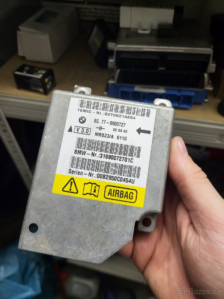 BMW e39 moduly a jednotky - 7