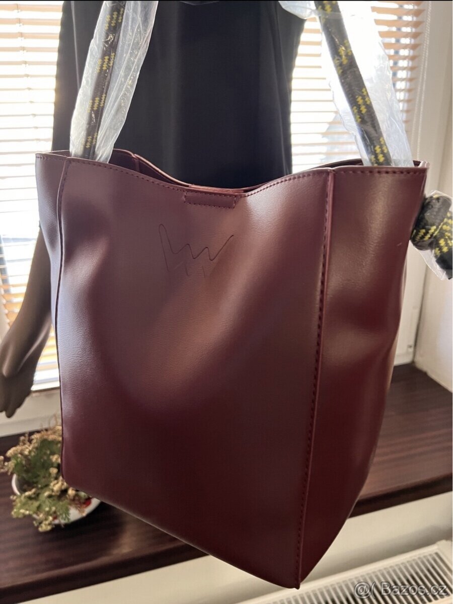NOVÁ Dámská kabelka zn.Vuch - 7