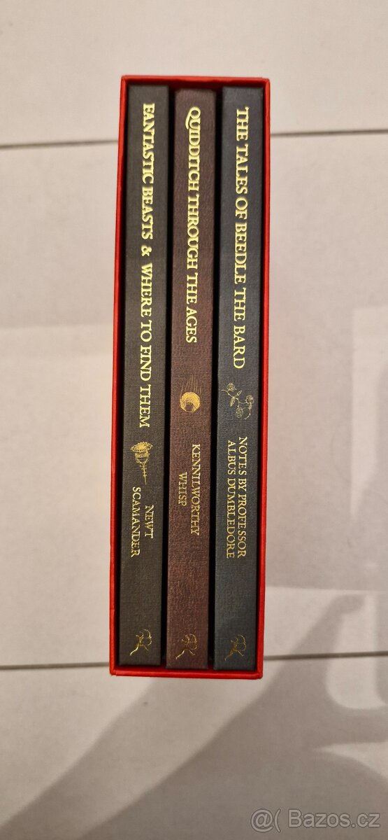 Hogwarts Library Box Set - 7