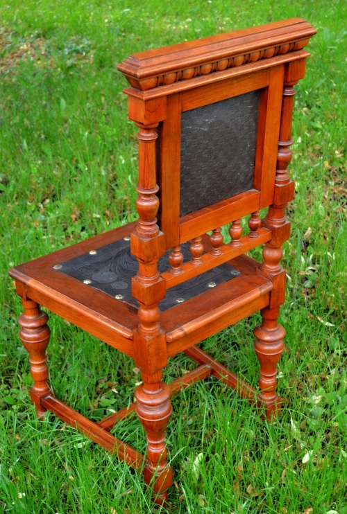 Prodám historický stůl a židle - 7