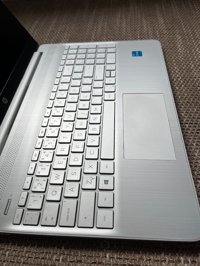 HP 15s-fq2902nc Natural Silver - 7