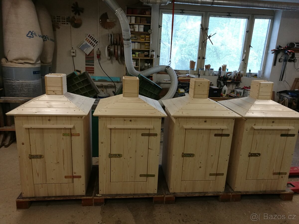 Dřevěná udírna - 7