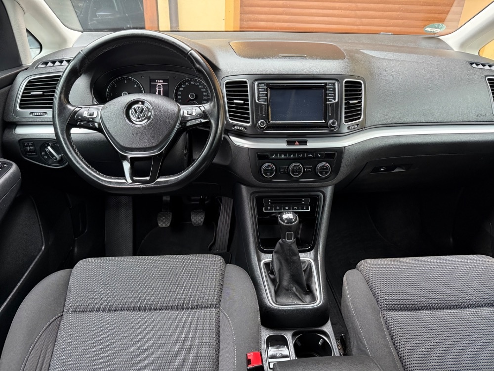 VW SHARAN 2.0 TDI 110KW 7MÍST NAVI PARKPILOT WEBASTO OPCPARK - 7
