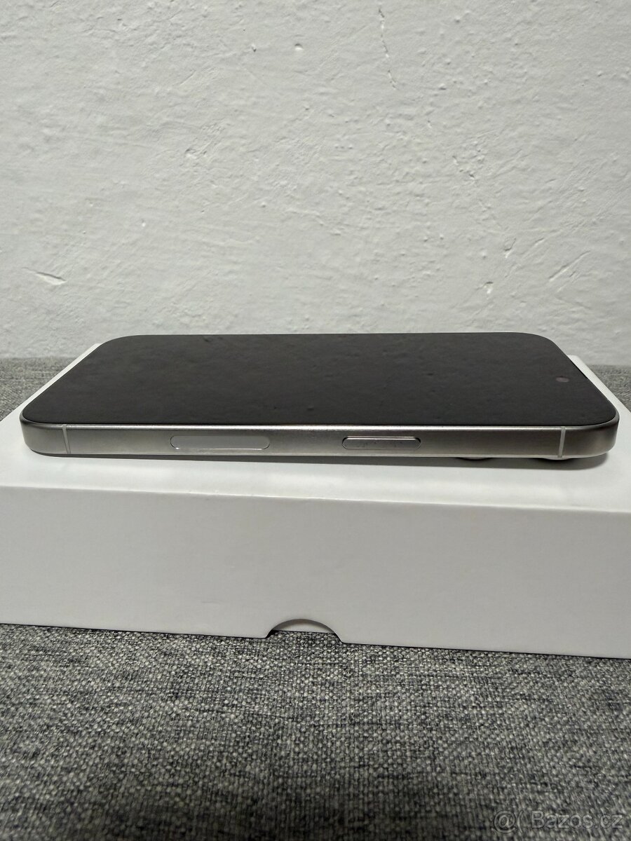 iPhone 15 Pro 128GB Bílý, Baterie 100% - 7