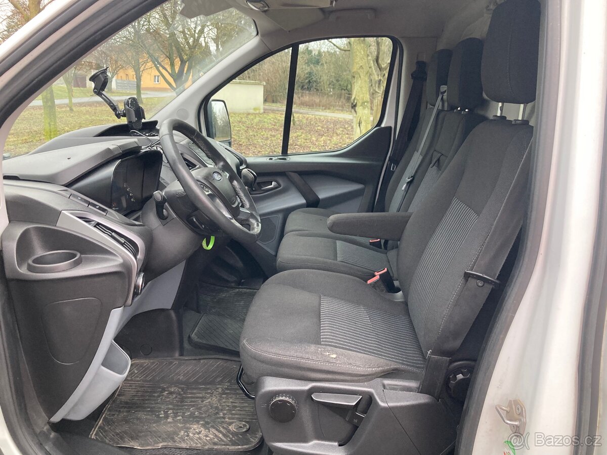 FORD TRANSIT CUSTOM - 7