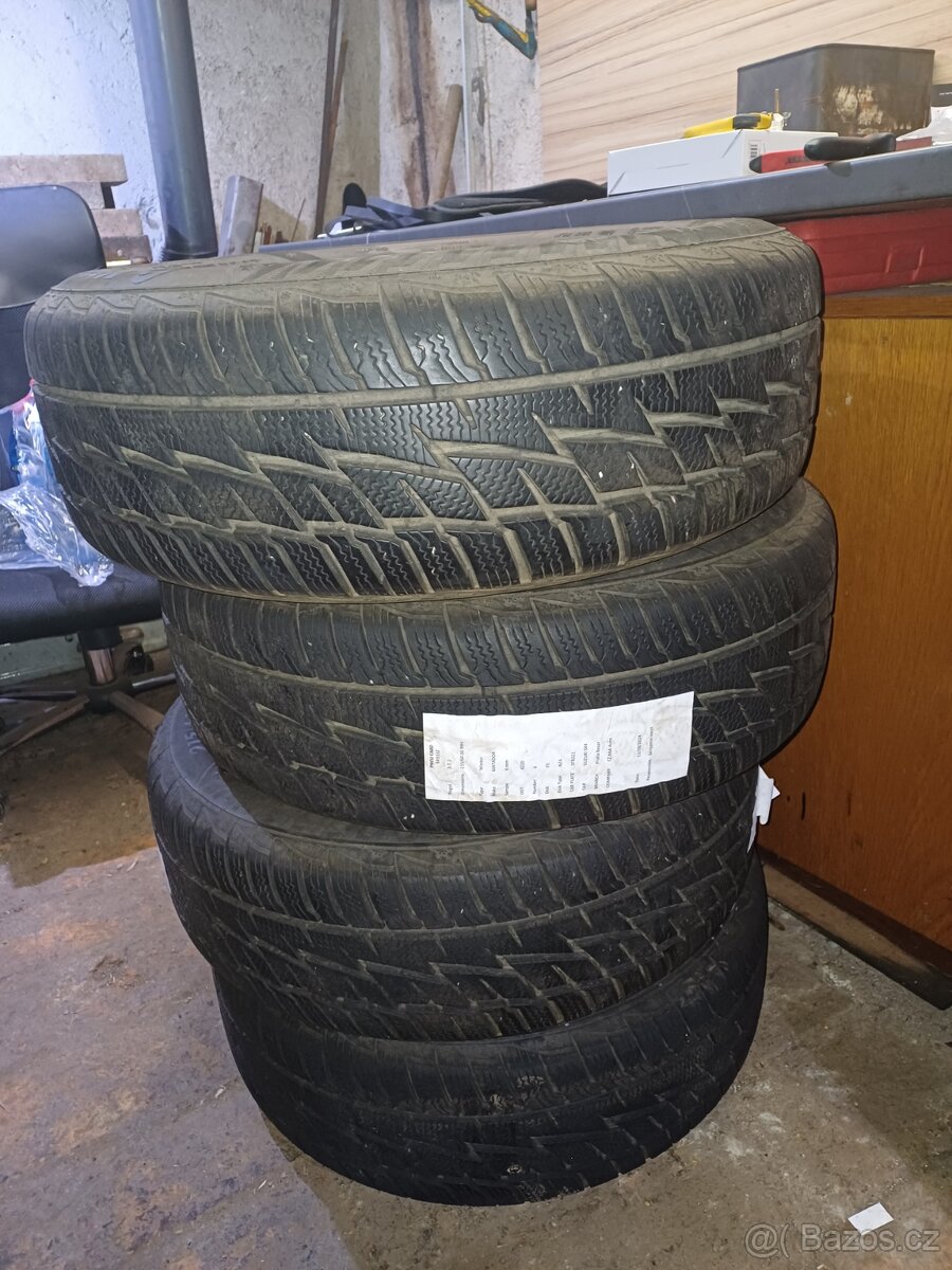 Disky s celoročními gumami - 7