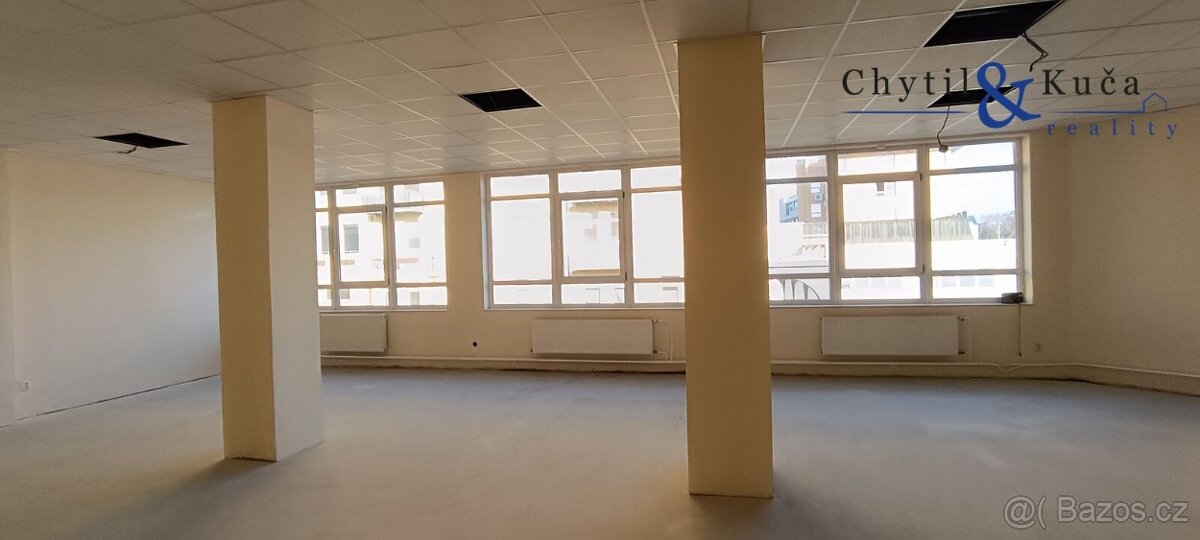 Pronájem obchodních prostor 200 m2 a 60 m2, Čechova, Přerov - 7