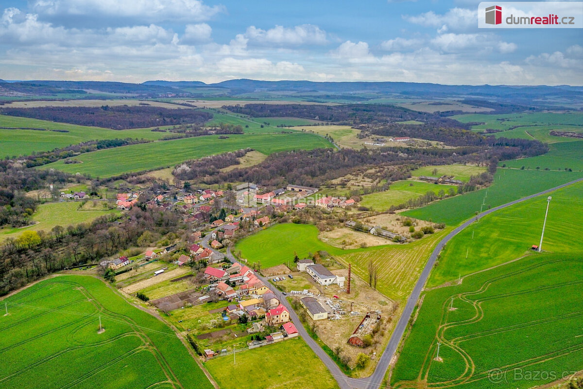 Krásný st. pozemek 901 m2 Krásný Dvůr, Louny - 7
