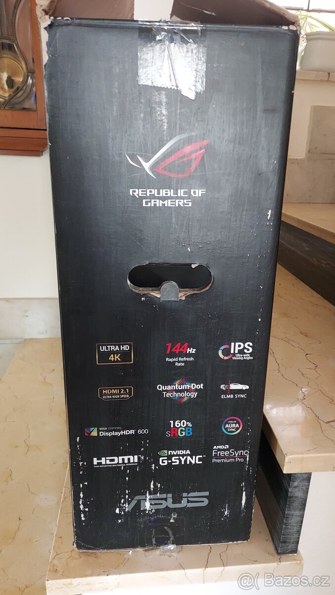 Asus ROG Swift PG32UQ 4K 144Hz - 7