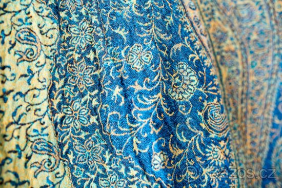 PRODÁM VLNĚNÝ ŠÁTEK KRISCH 100% WOOL - 7