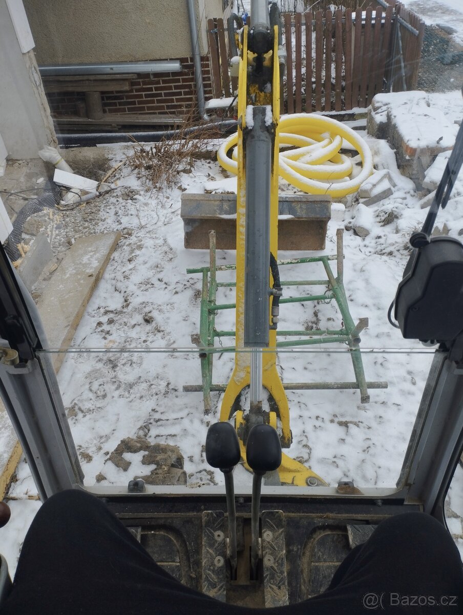 Bagr Wacker Neuson 1.6 T - 7