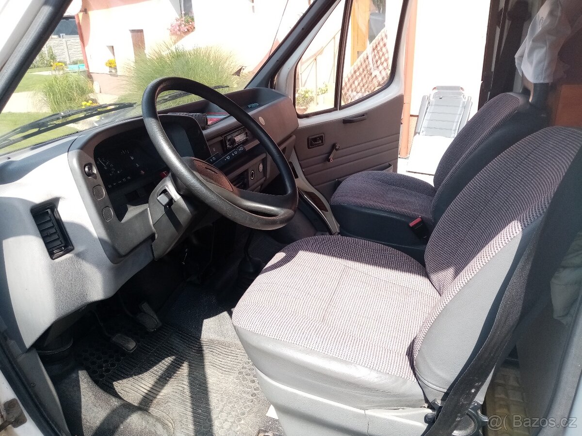 Obytný Automobil - 7