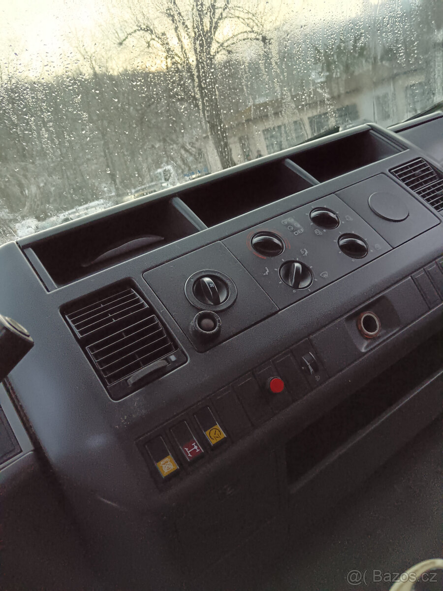 MAN LE 12.185 SKŘÍŃ + HČ uzávěrka - - 7