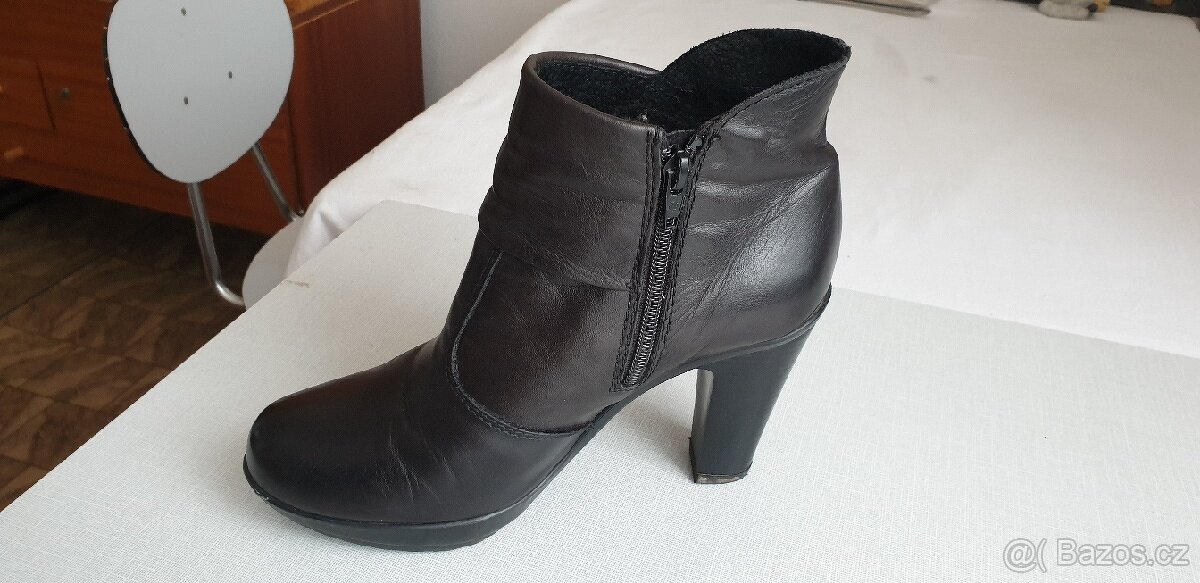 Dámské boty Lasocki vel.39 - 7
