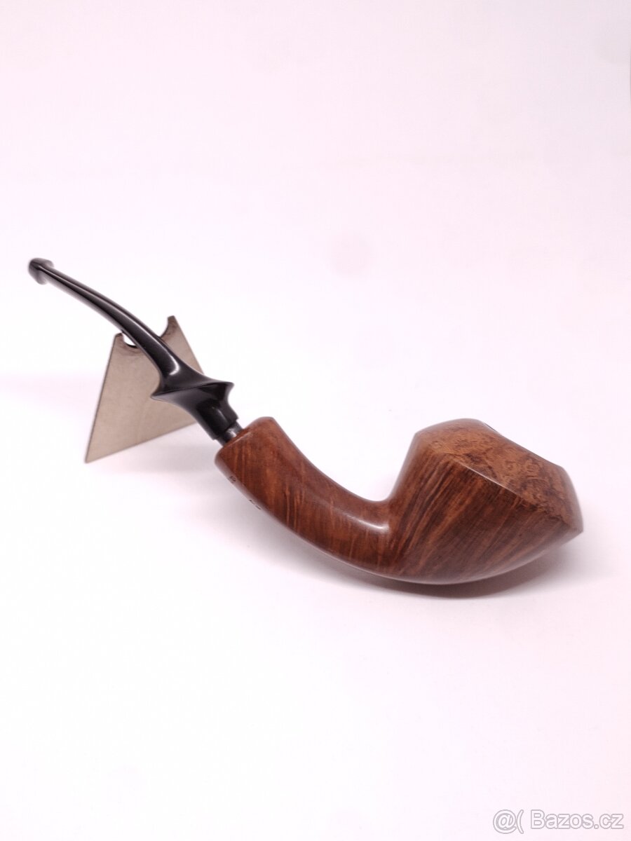 Dýmka Hoffmann - 7