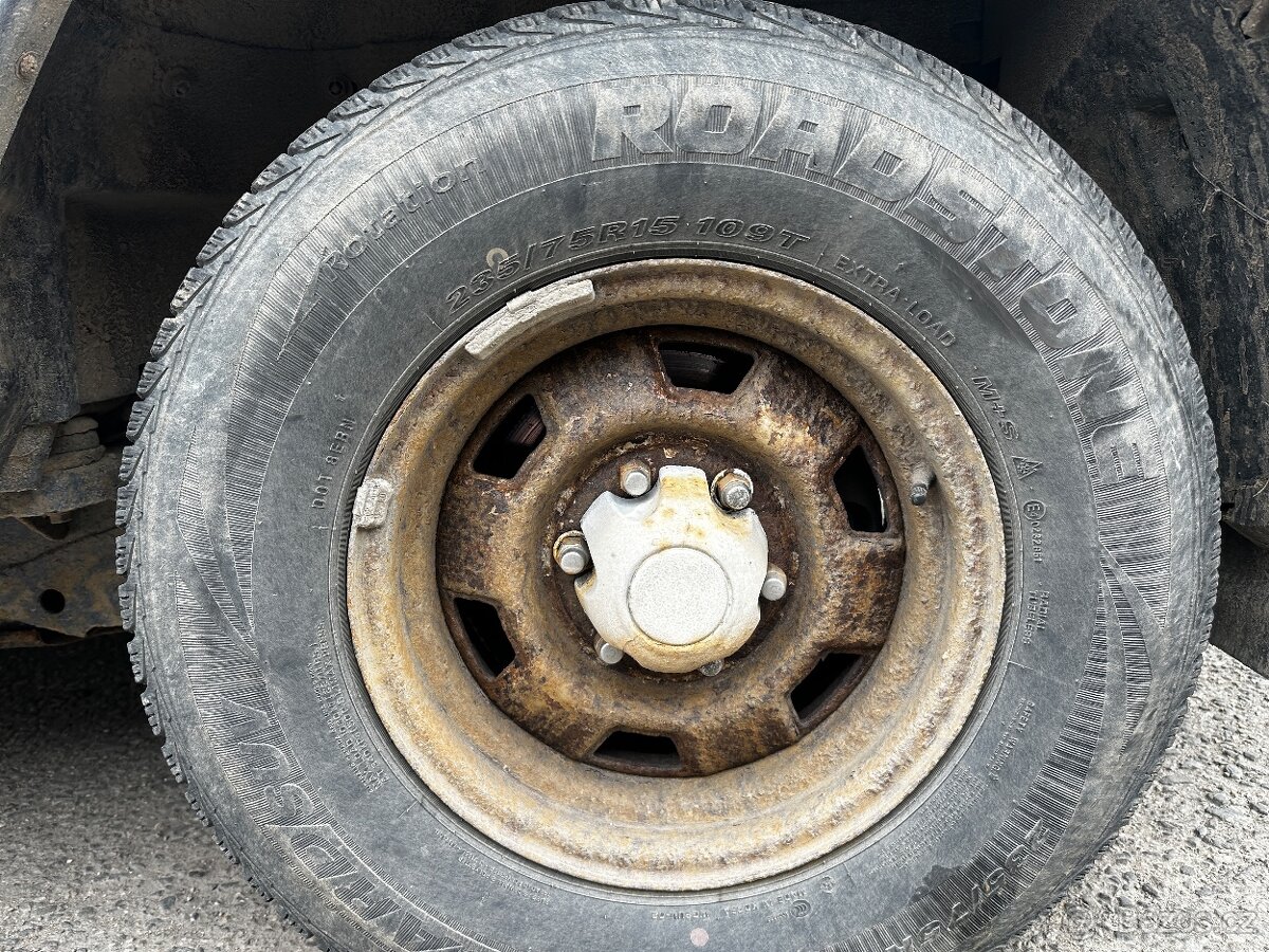 Korando 4x4, klima, tažné, jen 165 tkm - 7