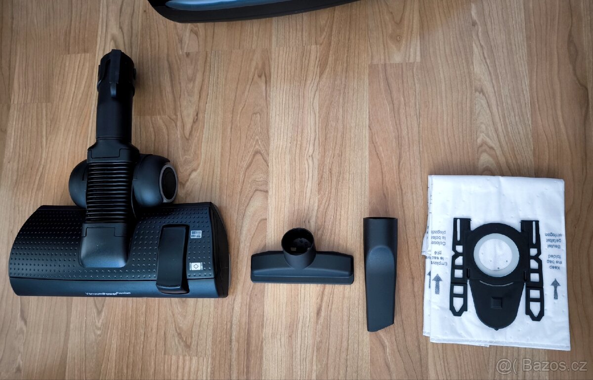 Podlahový vysavač Siemens VSQ5X1230 - 7