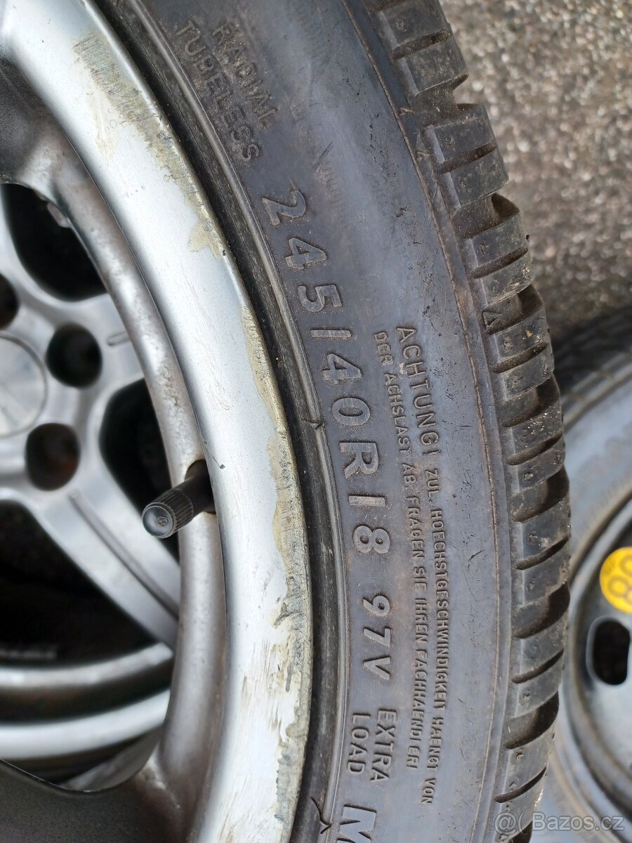 245/40 R18 - 7