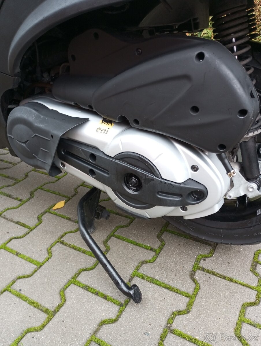 Prodám Piaggio MP3 500 - 7