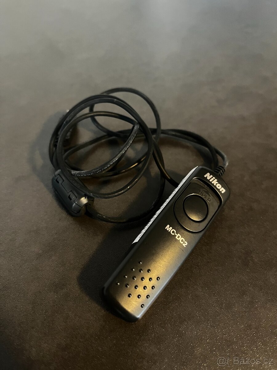 Nikon D3300 + 2× objektiv + příslušenství - 7