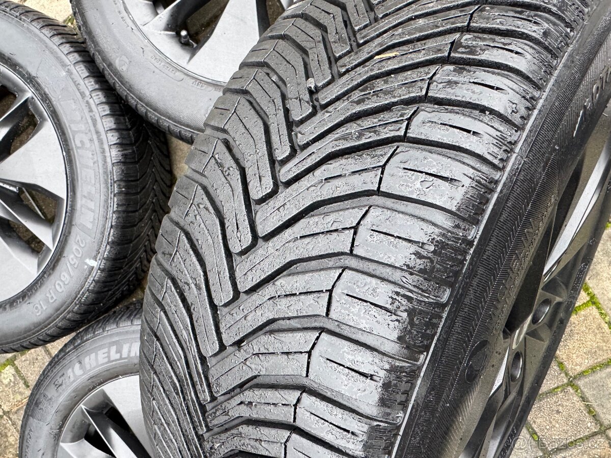 ORIGINÁL Alu Škoda ALASIA R16, 5x112 - TOP STAV, CELOROČNÍ - 7