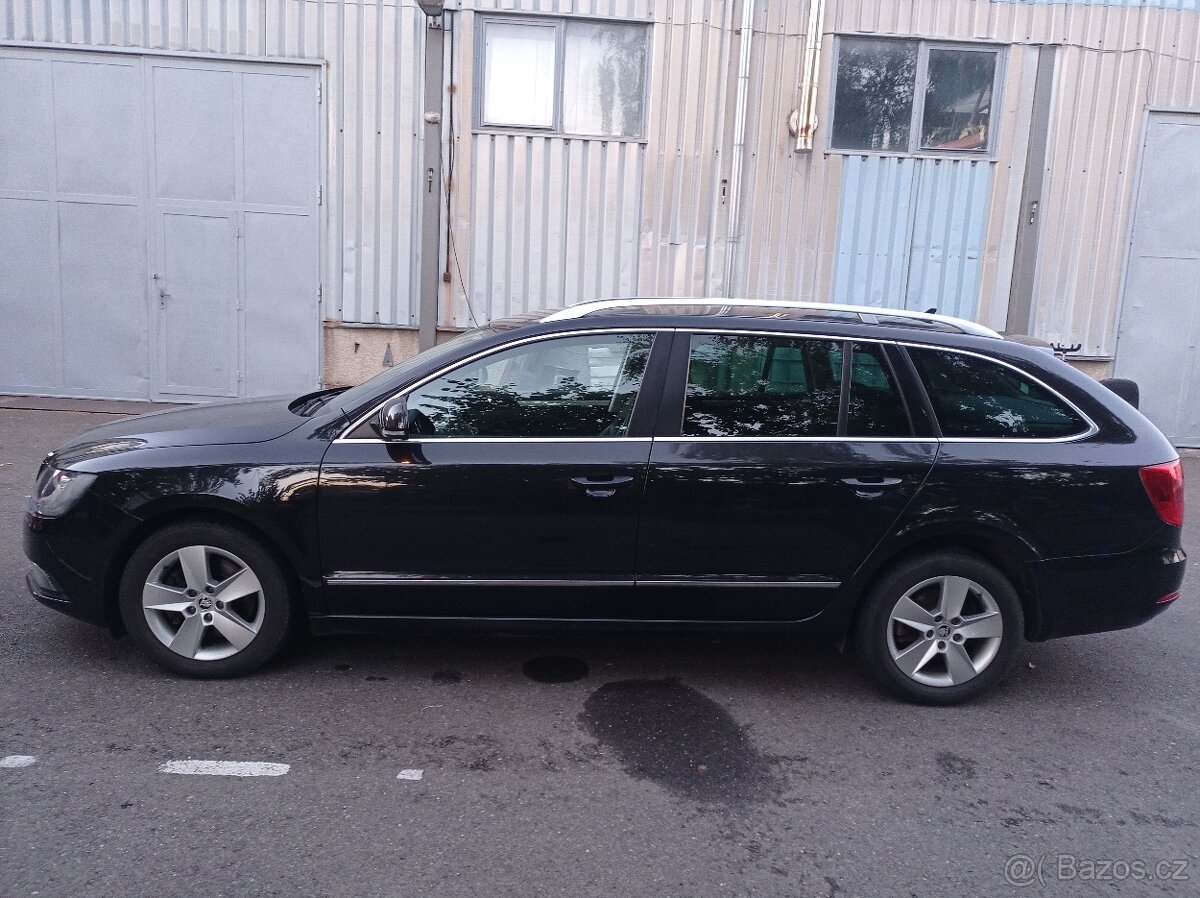 ŠKODA Superb 2 combi 2.0 TDI CR 103kW DSG NAVIGACE KRÁSNÝ. - 7