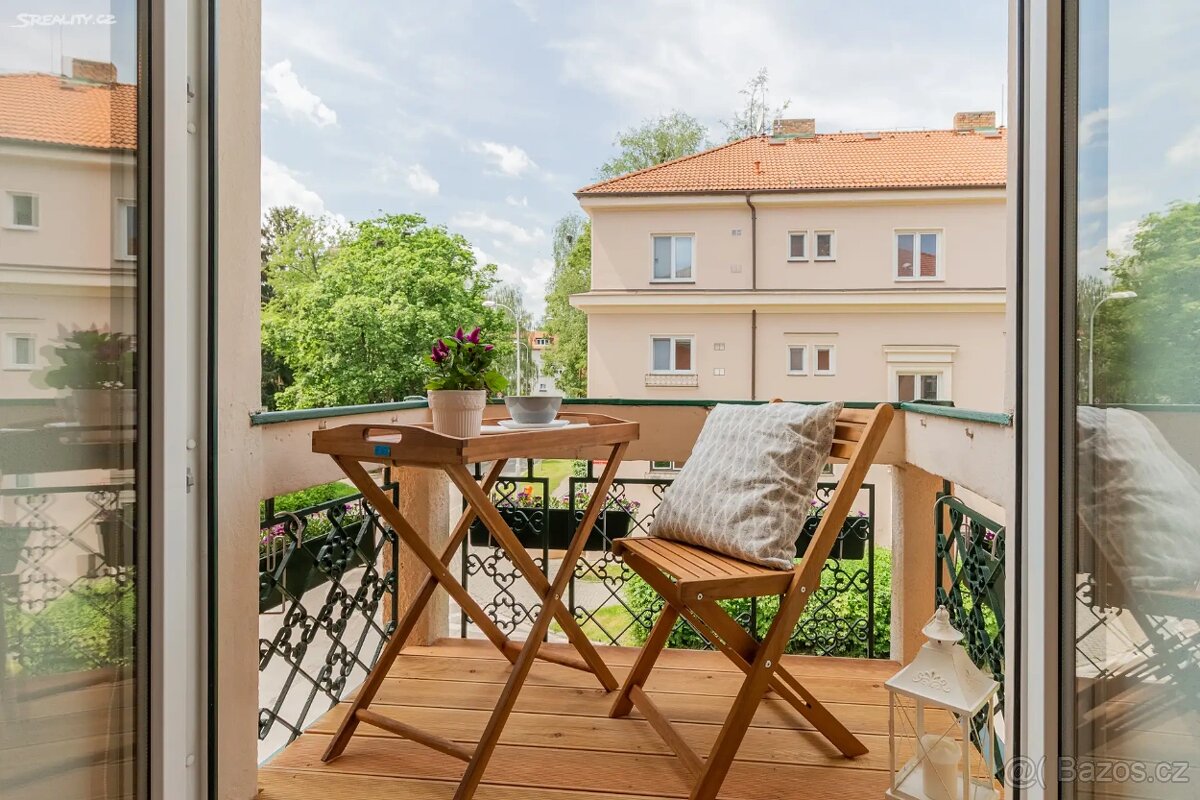 Pronájem bytu 2+1 65 m², Čéčova 34, České Budějovice 3 - 7