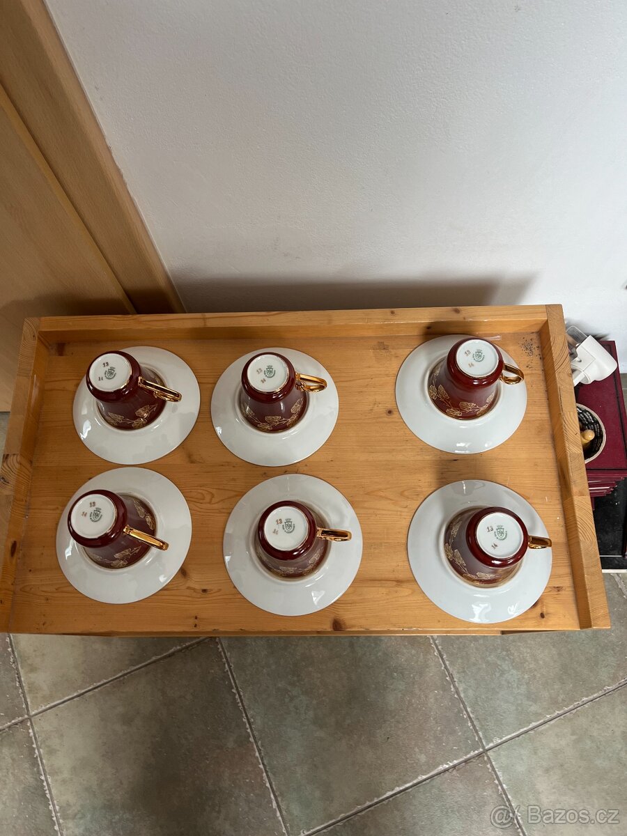 PORCELÁN JSK HRNEK S PODŠÁLKEM 6KS - 7