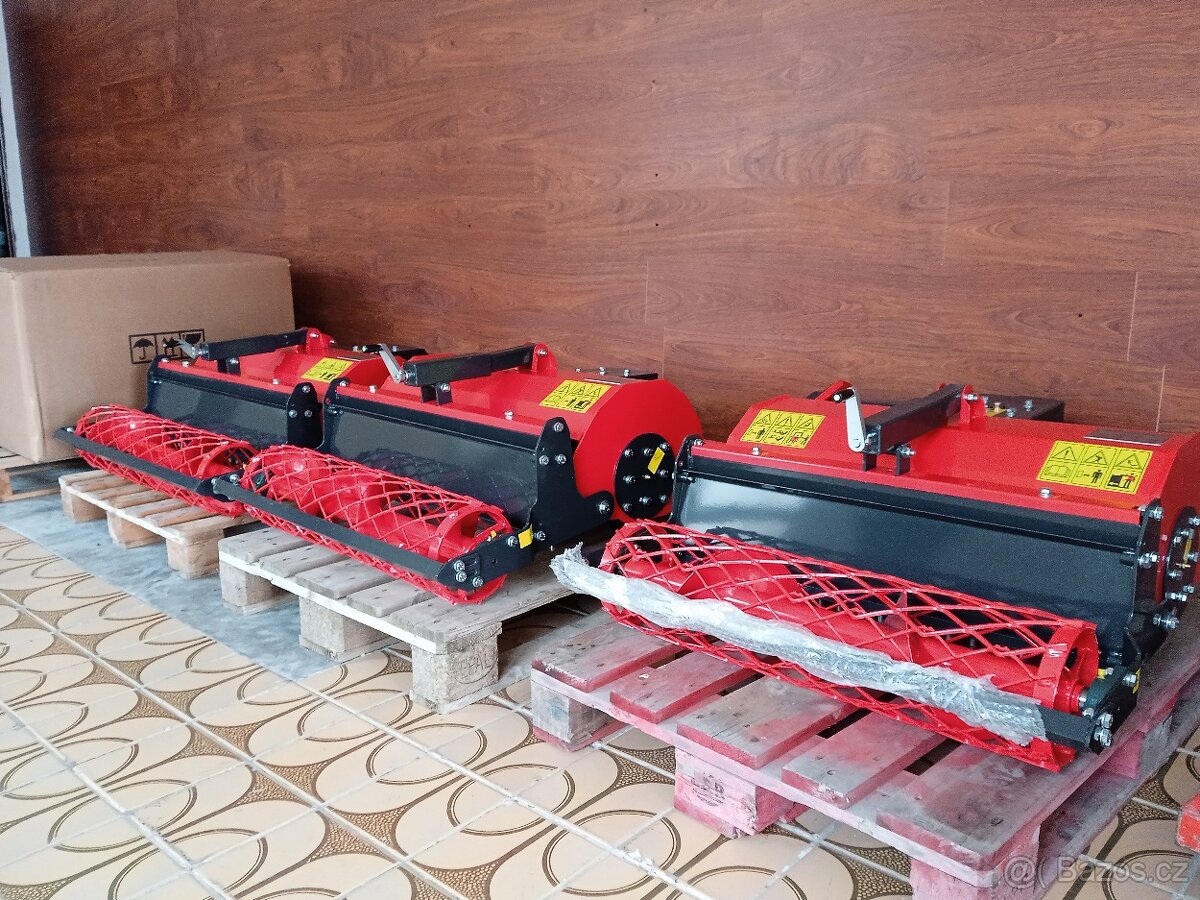Prodám malotraktor, zakladač trávniku - 7
