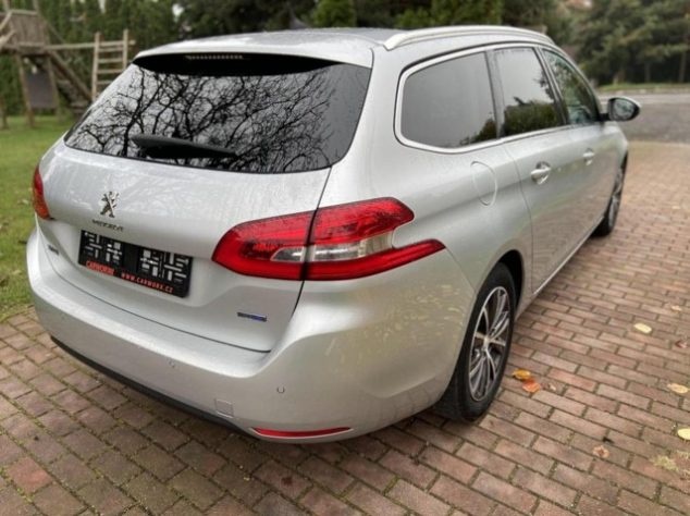Nabízím Peugeot 308 2.0Hdi 110kw - 7