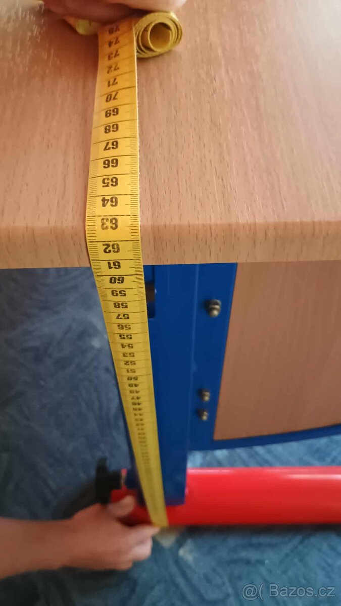 Dětský psací stůl s nastavitelnou výškou a sklonem, rostoucí - 7