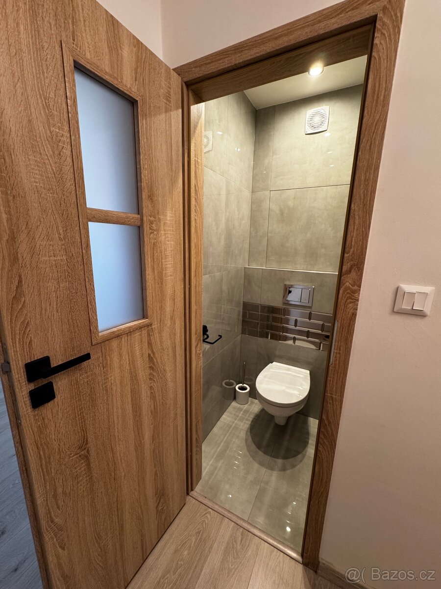 Byt 2+1 v osobku, nová lodžie, Karviná - Nové Město, Závodní - 7