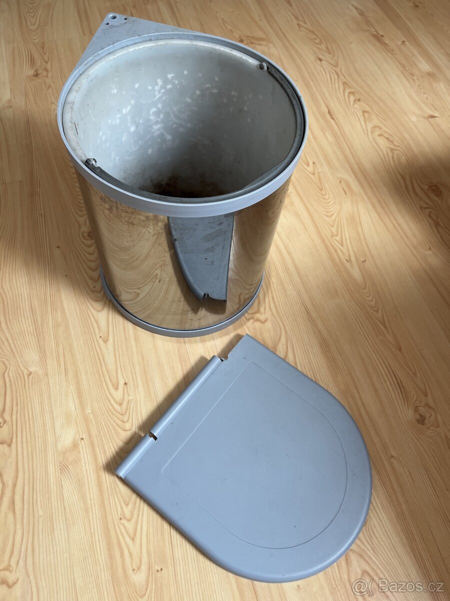 Koš na odpadky k namontování do kuchyňské skříňky - 7