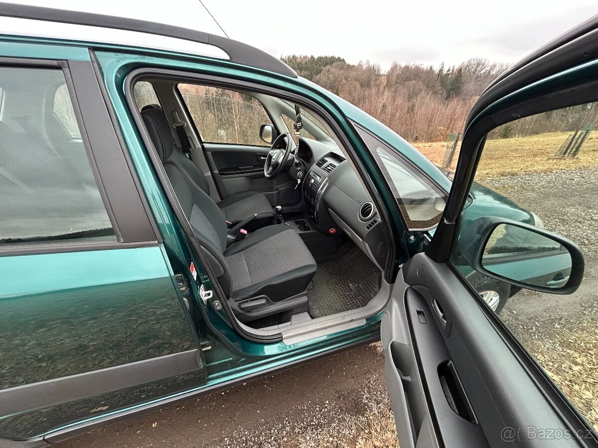 Prodám Suzuki SX4 1.6i 16V 4x4 - 7