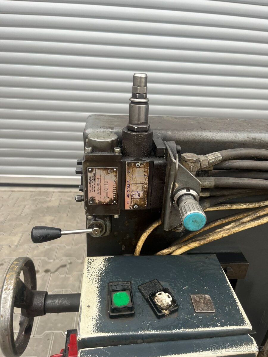 Pásová pila FEREX 300 - 7