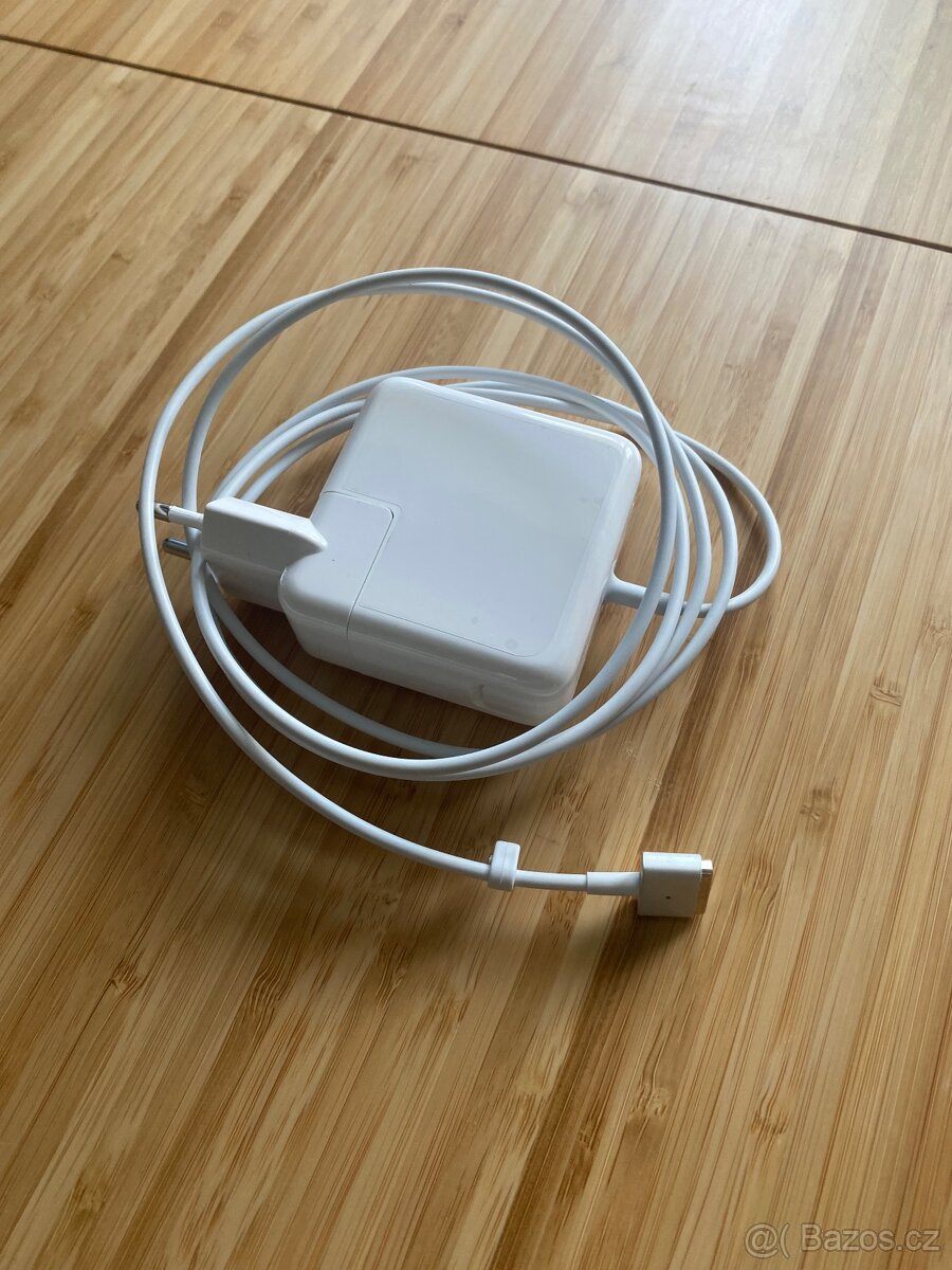 MacBook Air 13” (2017) - 7