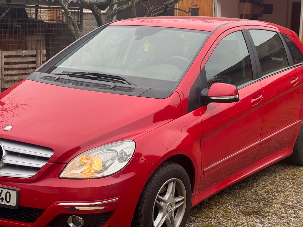 Prodám Mercedes Benz třídy B - 7