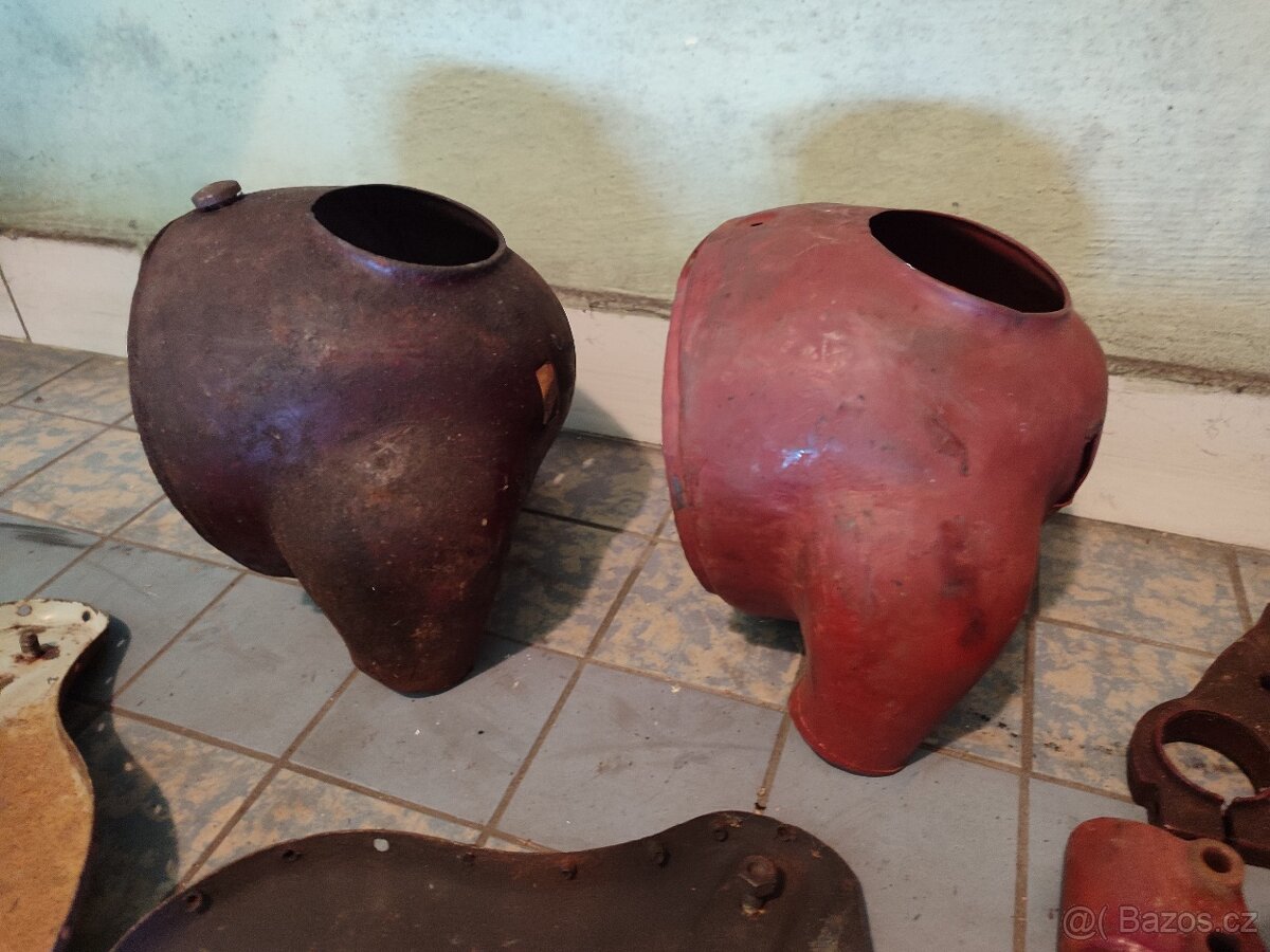 Díly na Jawa pérák - 7