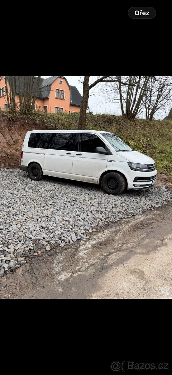 VW Transporter T6 2.0 tdi 6míst - 7