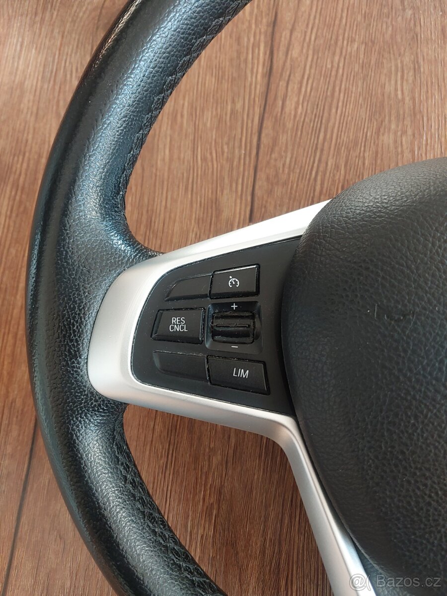 BMW volant - 7