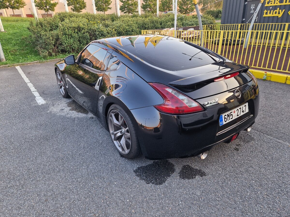 Nissan 370Z 40th Anniversary - 7