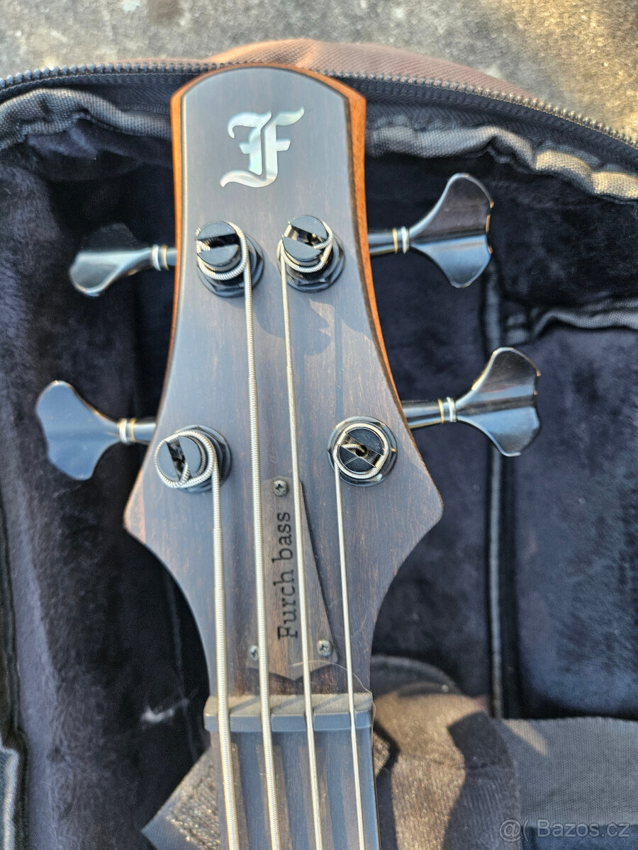 Elektroakustická baskytara FURCH s gigbagem Furch - 7