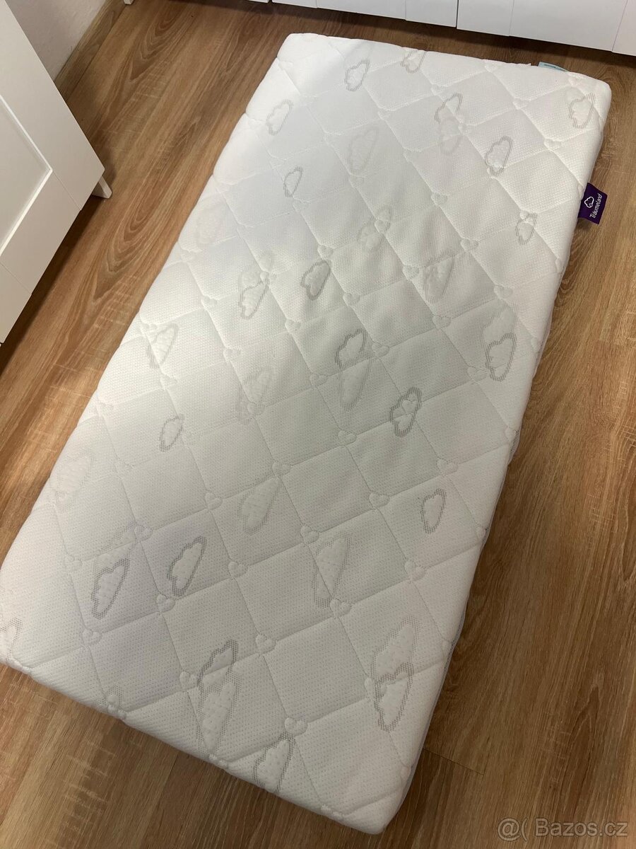 Dětská postýlka Scarlett i s vybavením - 7