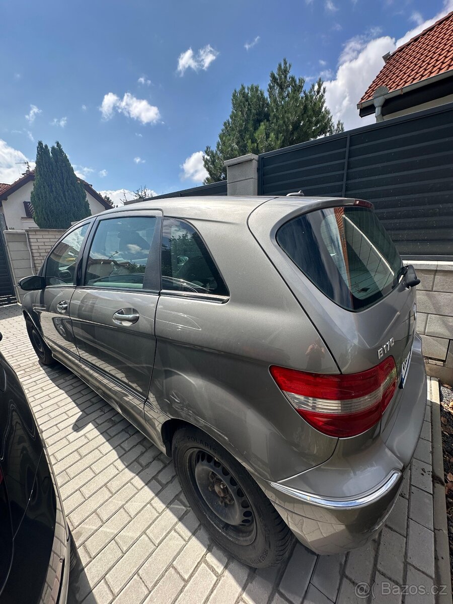 Mercedes-Benz B170, 85 kW + 2. sada kol - 7