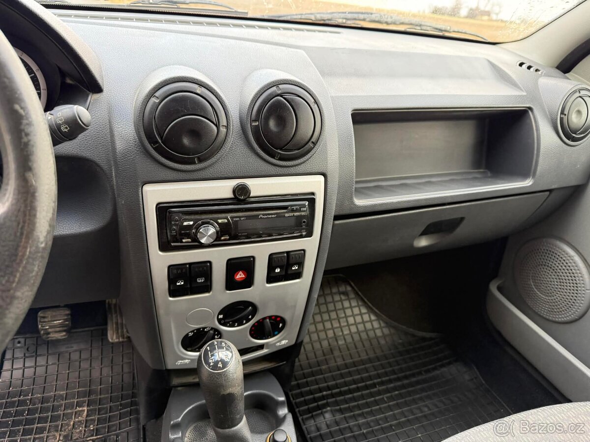 Dacia Logan combi MCV 175najeto - 7